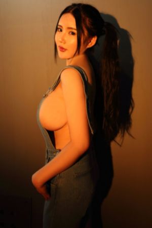 亚洲一区二区三区四区_HD在线视频观看