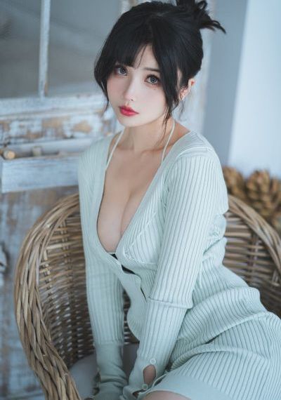H年下男高睡H_剧情片动漫免费观看