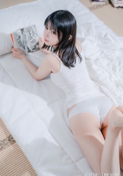 白鹿AI造梦喷水视频_4K高清完整版