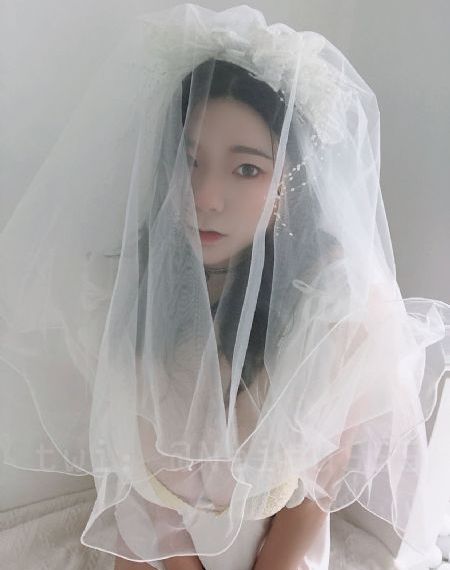 偷拍精品奶茶店女厕嘘嘘_4K高清视频播放