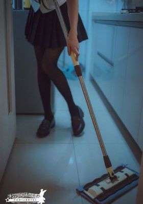 女人裸体大片又大又圆_4K在线视频观看