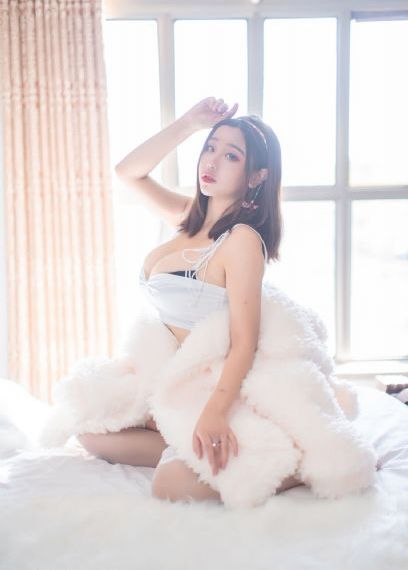 伊人精品一本综合网_HD影视在线观看