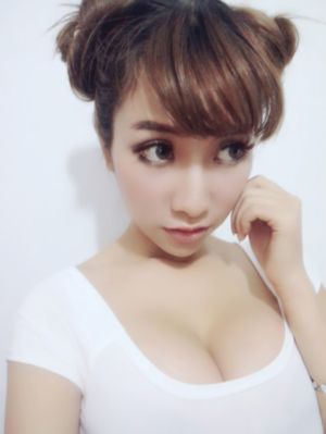 无料熟女の完熟豊満カナエロ_电影未删减版