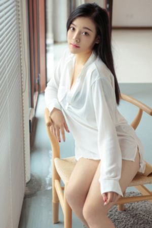亲嘴伸进内衣揉胸口激烈文章_BD国语最新电影在线观看