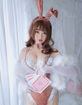 欧美大战黑人comwww888_1080P电影全集观看