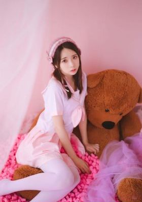迈开腿让我看看你的草莓看_蓝光在线观看