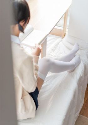 久久精品人妻波多野结衣_超清电影在线看